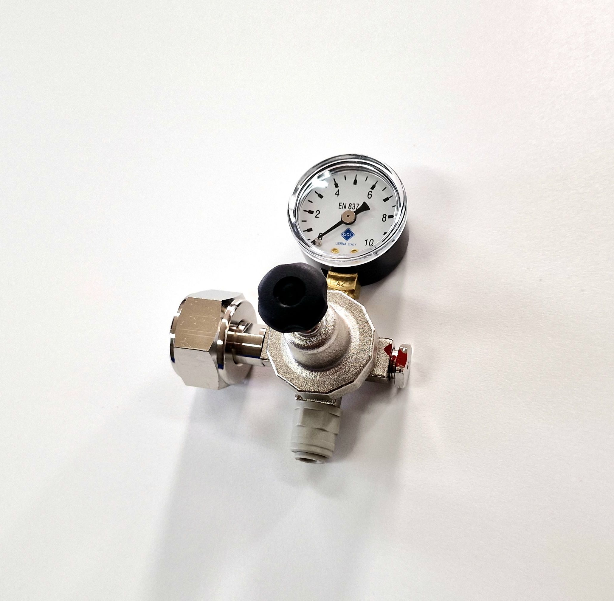 Redukční jednobudíkový ventil na CO2