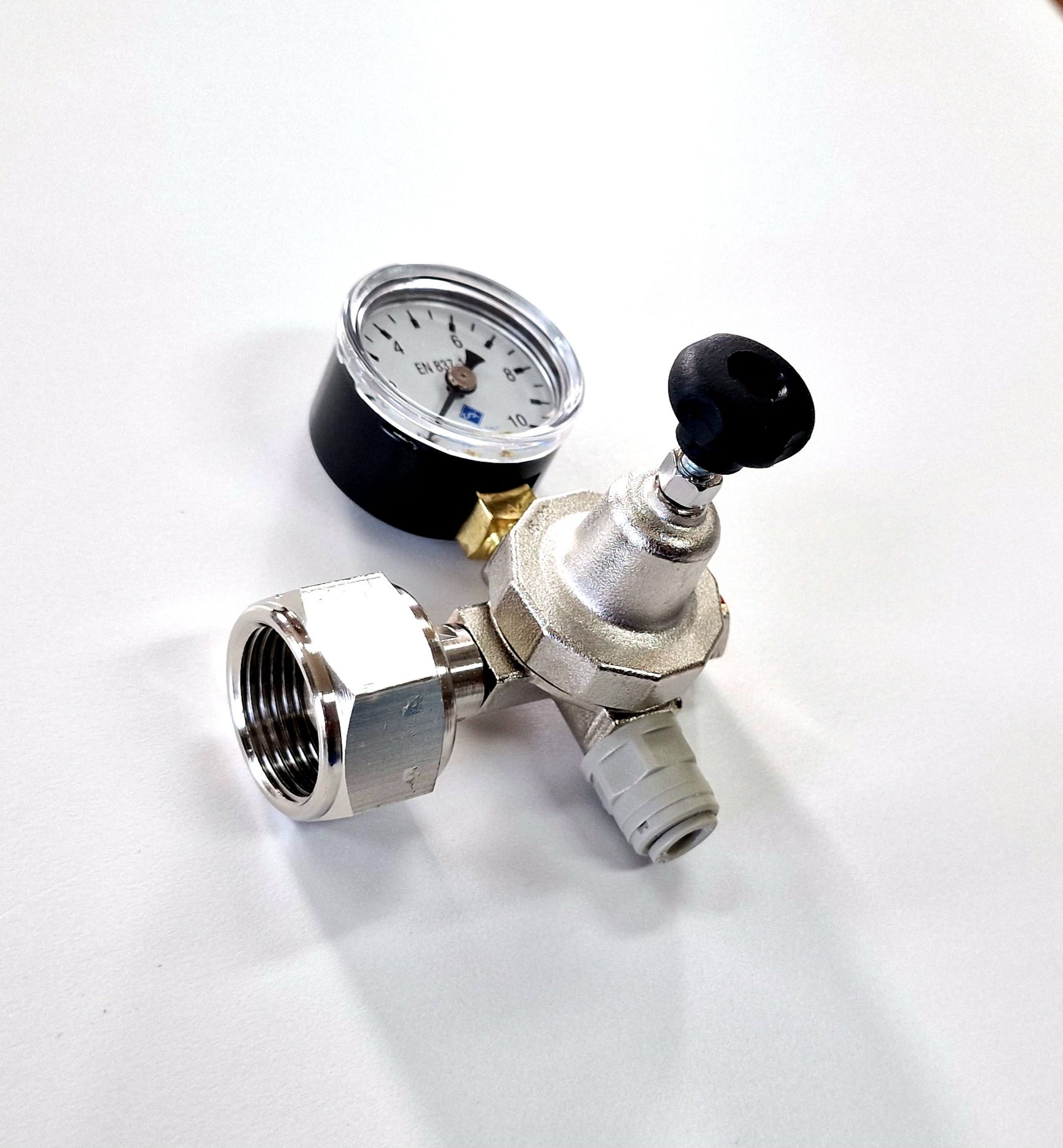 Redukční jednobudíkový ventil na CO2 2